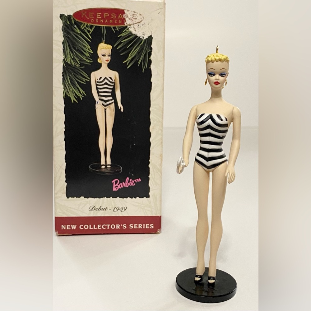 ♥️New In Box ~ 1994 Hallmark Keepsake “1959 Debut Barbie” Collectors Ornament♥️